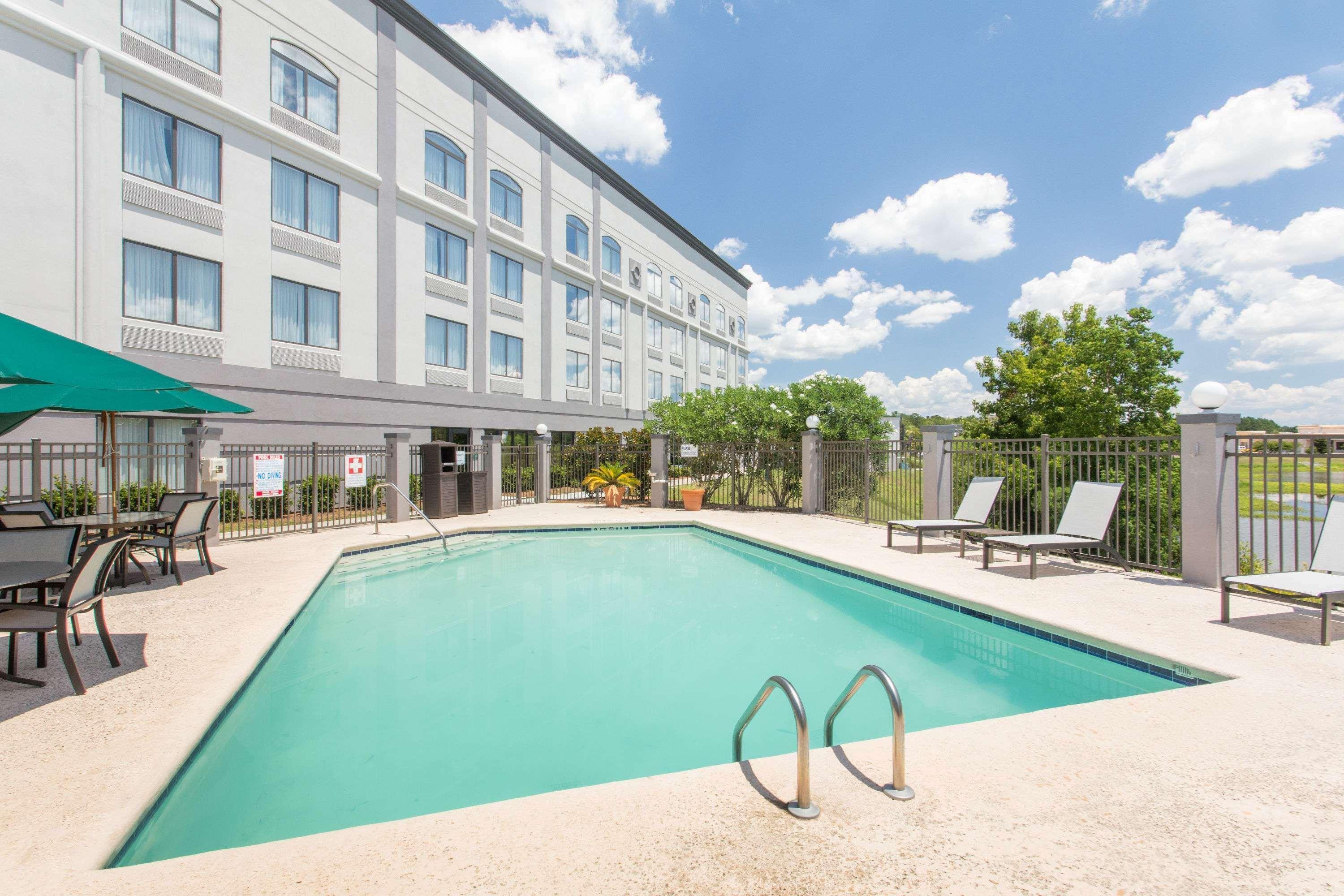 Wingate By Wyndham Savannah Pooler Extérieur photo